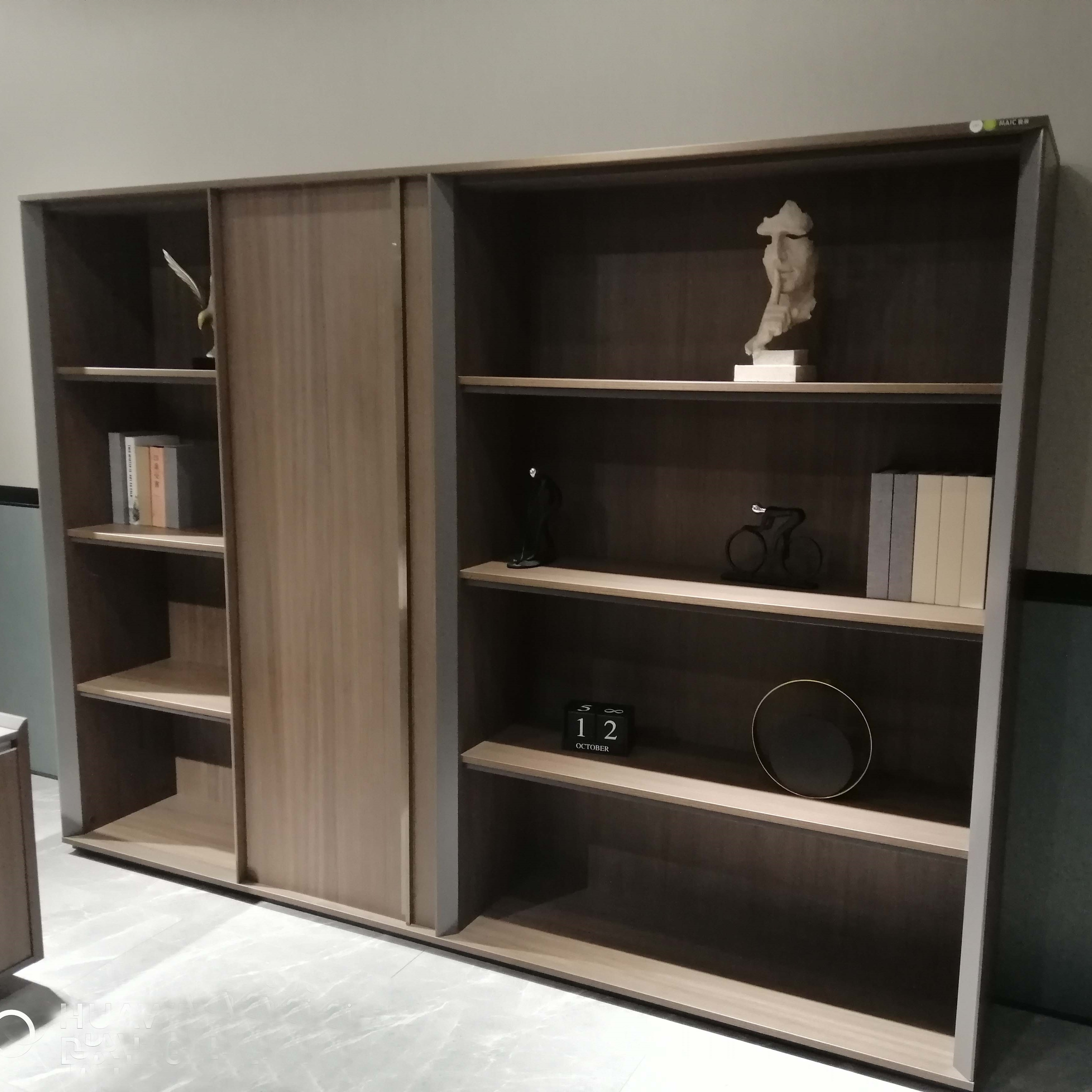 MP Cabinet  05